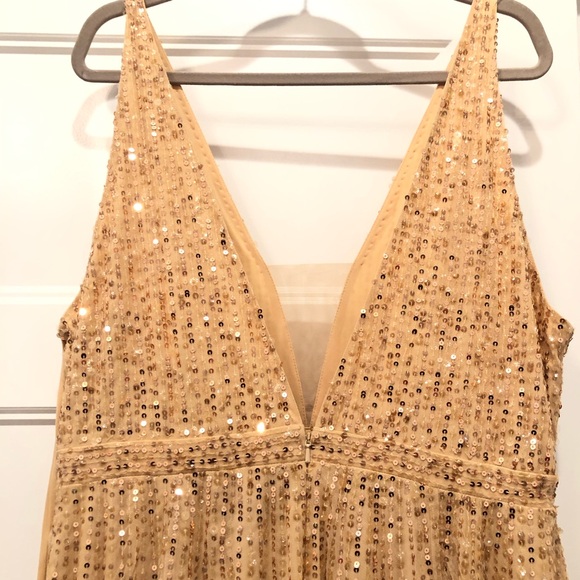 Mac Duggal Sequin Plunge Neck Gown Size 14 Sunset Style 10700 - Picture 7 of 10